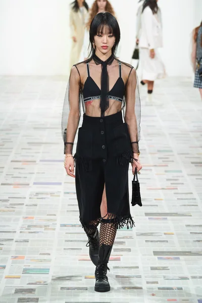Look 39